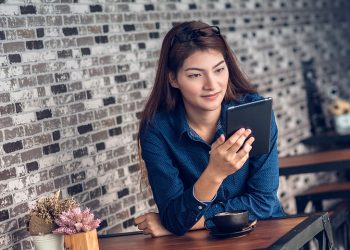 Color, Android Apps Change the Game for E-Paper Tablets