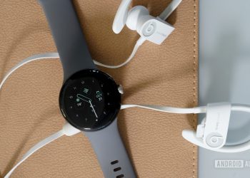 How to connect Bluetooth headphones to the Google Pixel Watch