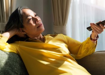 Netflix’s New Deal: Streaming Is Just TV Now