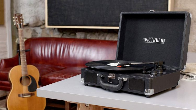 The 6 Best Record Players of 2022 – Review Geek