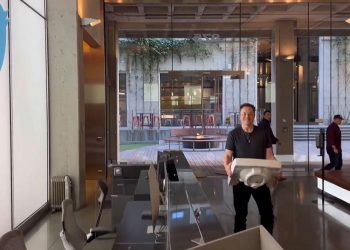 Elon Musk owns your Twitter user data and DMs. What does that mean for your privacy?