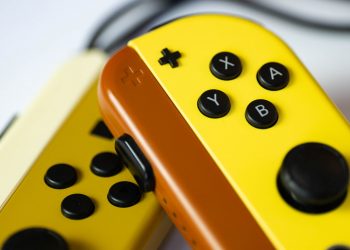 Nintendo revises Switch forecast, announces joint venture with DeNA, updates best-selling games list and more