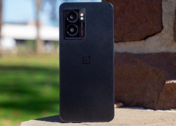 oneplus nord n300 hero