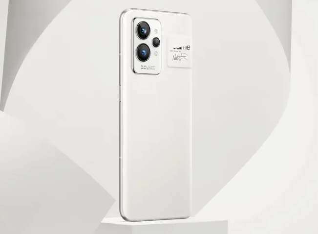 Realme GT 2 Pro