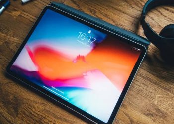 Apple's New Magic keyboard For iPad Pro That Will Help You To Complete Your Work